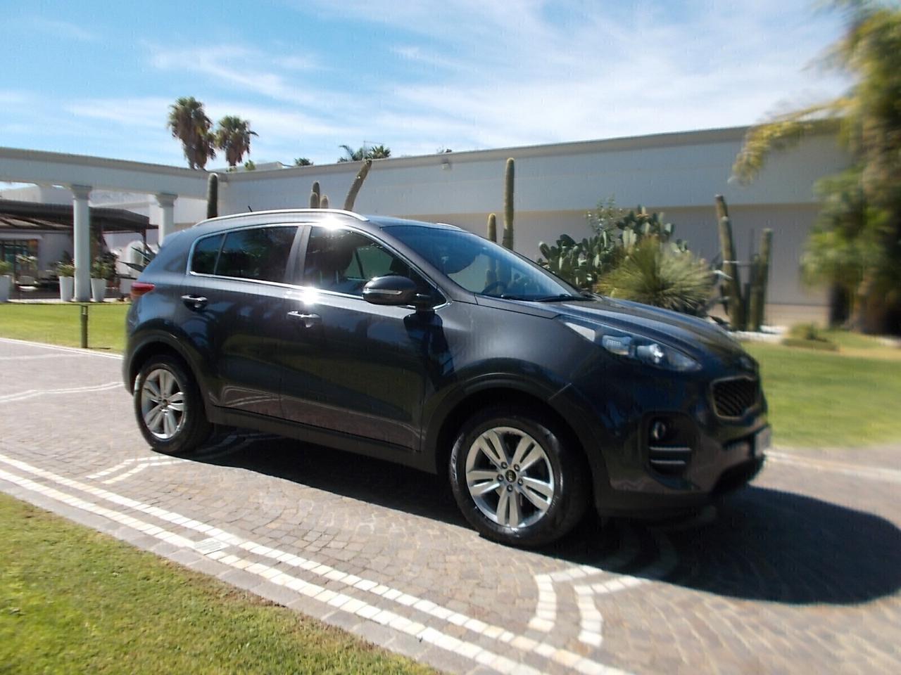 Kia Sportage 1.7 CRDi 115cv *FULL OPT.* come NUOVA