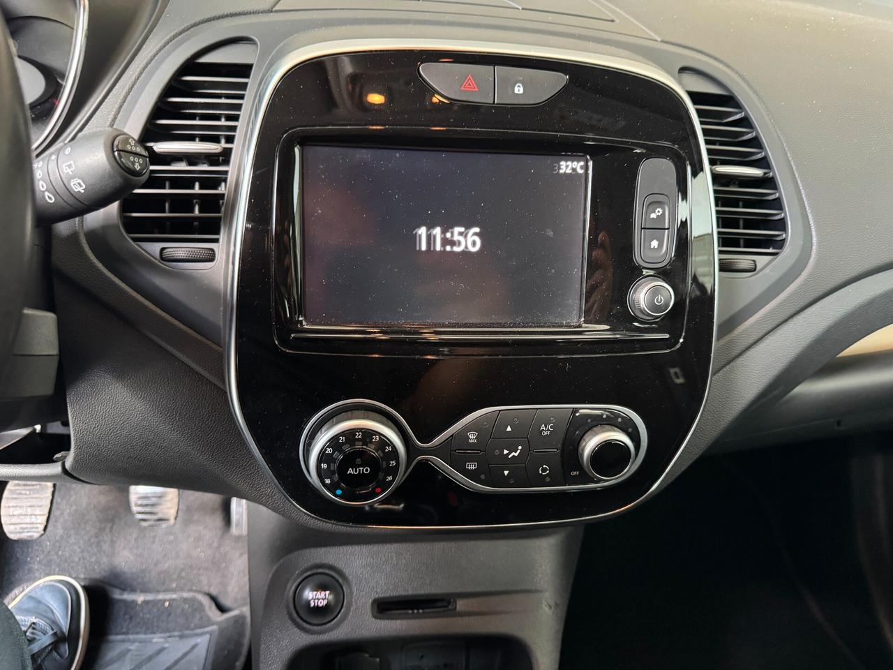 Renault Captur TCe 12V 90 CV Sport Edition2 - OK NEOPATENTATI!