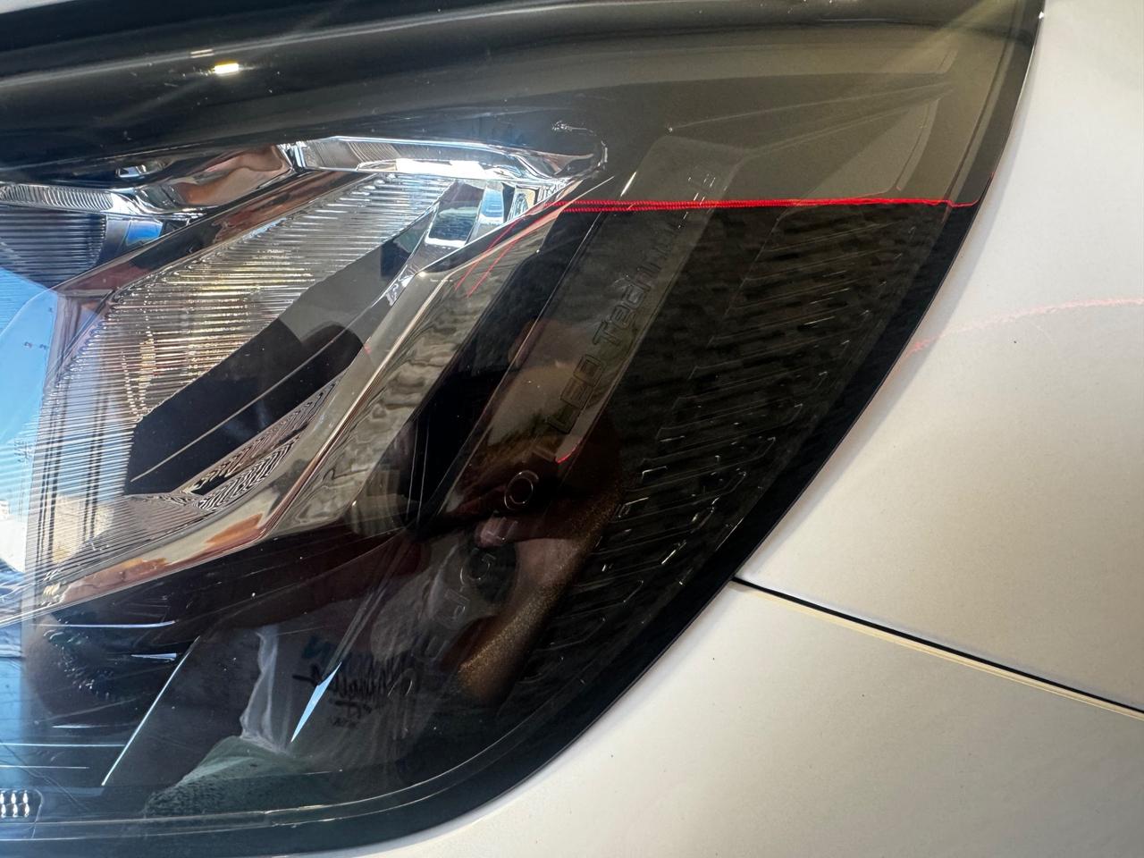 Peugeot 2008 PureTech 100 S&S Allure