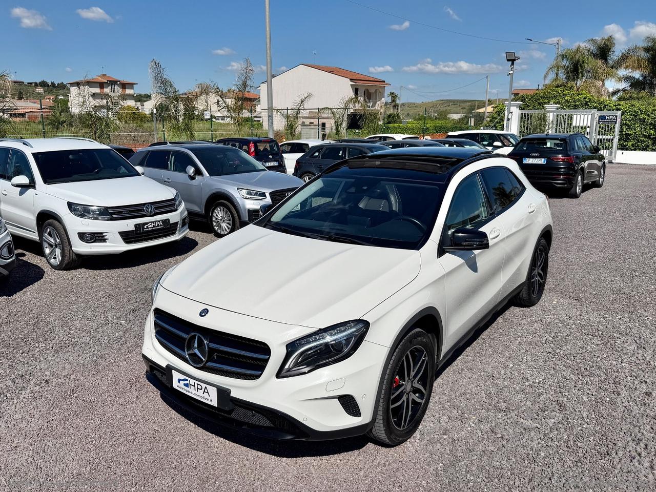 MERCEDES-BENZ GLA 220d Automatic 4Matic Sport TETTO LED PELLE NAVI