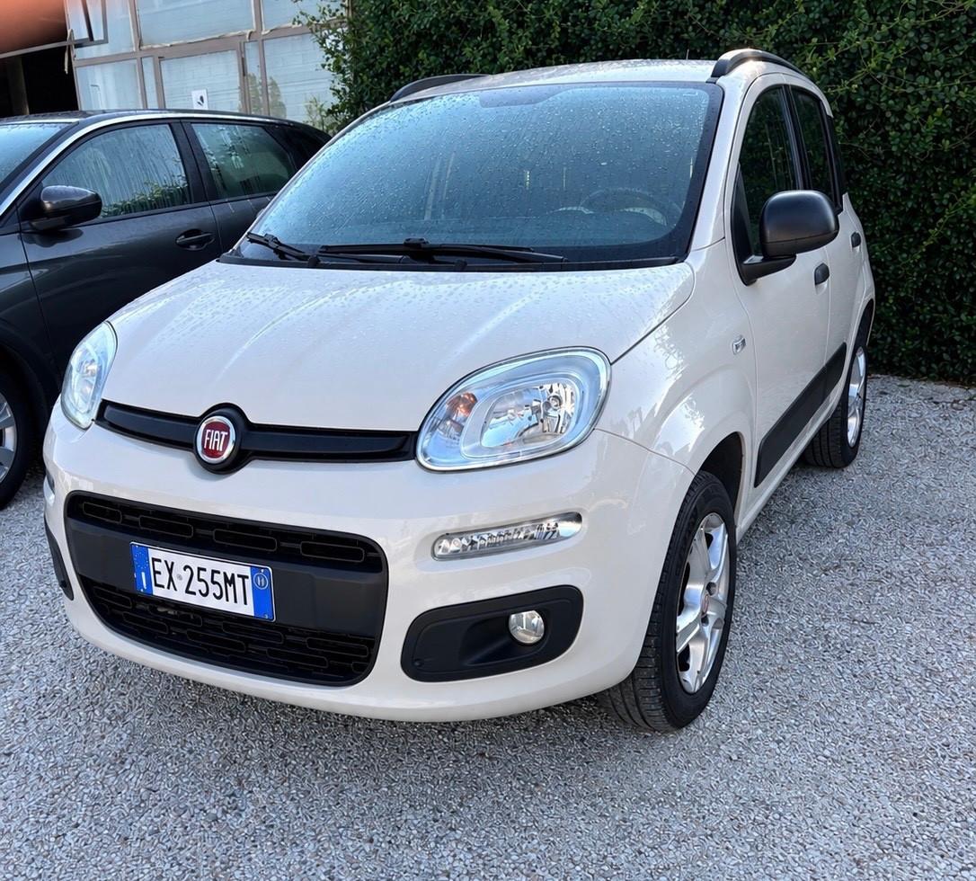 Fiat Panda 0.9 TwinAir Turbo Natural Power Lounge