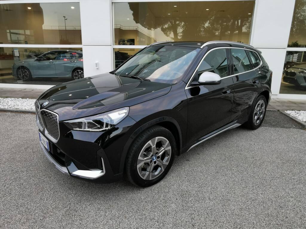 BMW iX1 20 X-Line eDrive