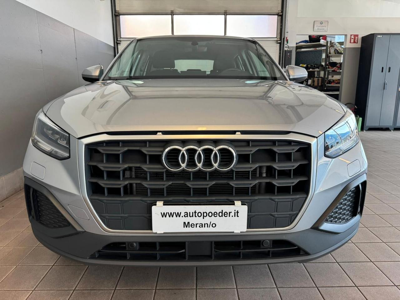 Audi Q2 30 TFSI Business