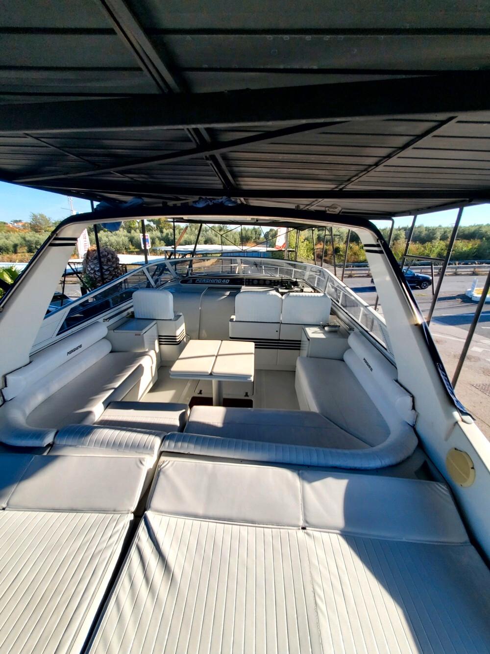 PERSHING 40