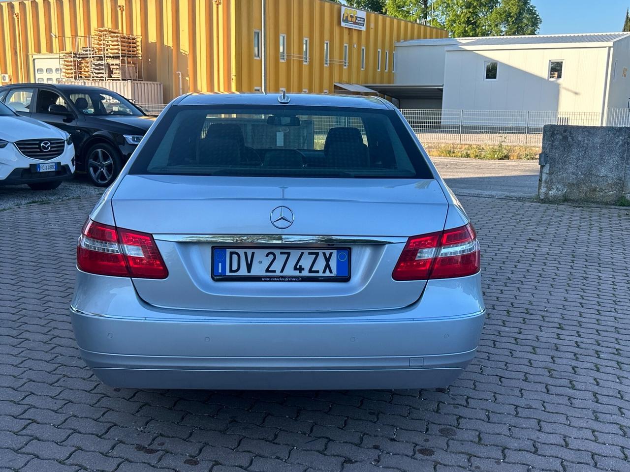 Mercedes-benz E 250 E 250 CDI BlueEFFICIENCY Avantgarde AMG