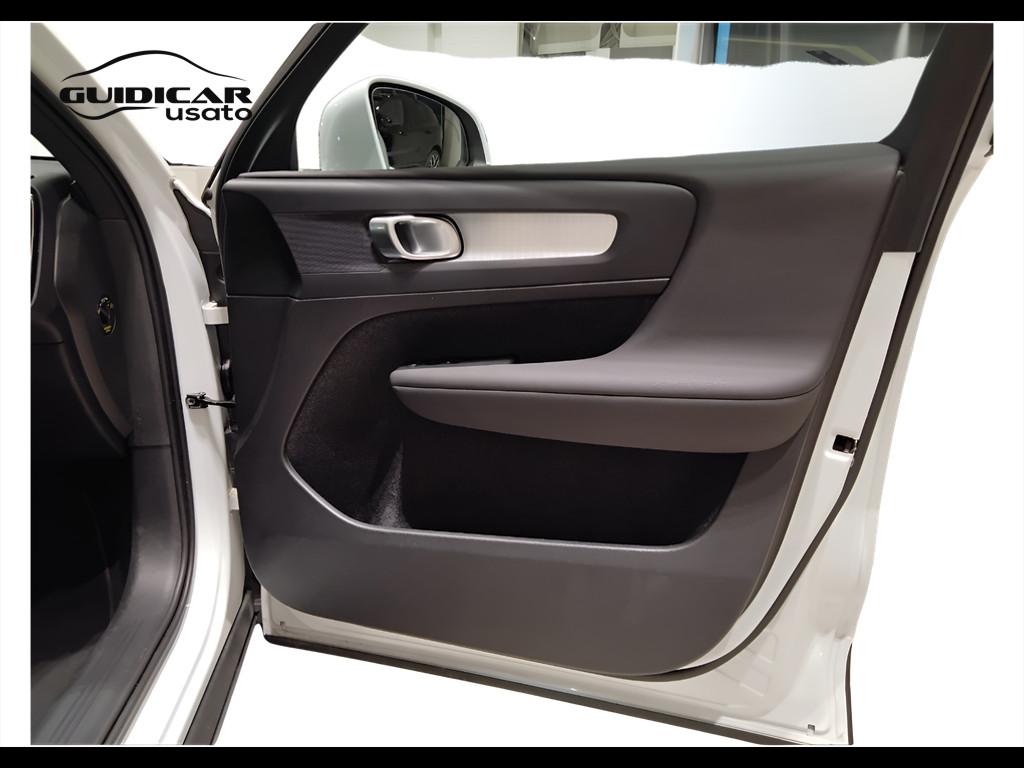 VOLVO XC40 2023 - XC40 2.0 b3 Core auto