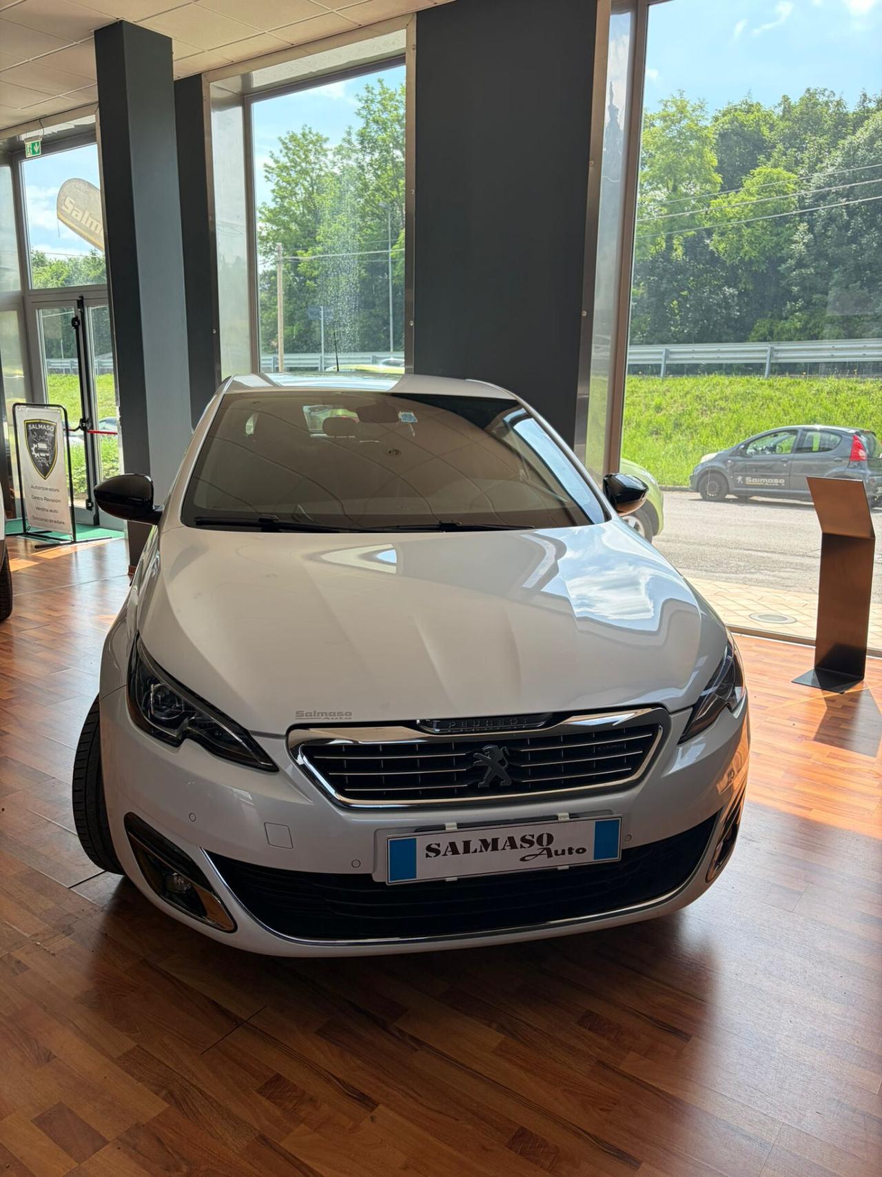 Peugeot 308 BlueHDi 120 S&S EAT6 GT Line
