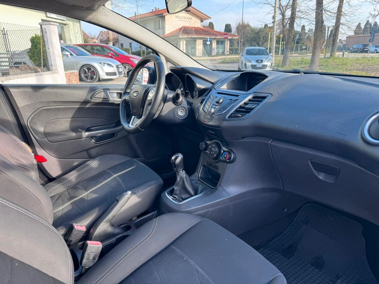 Ford Fiesta 1.2 82 CV 5 porte Titanium