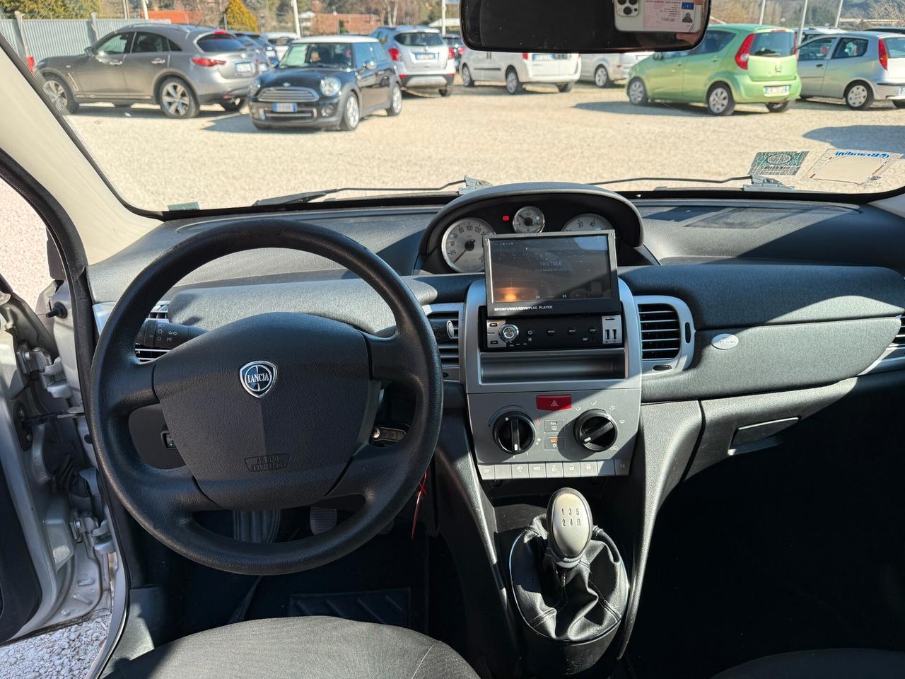 Lancia Ypsilon 1.4 77 CV Diva GPL