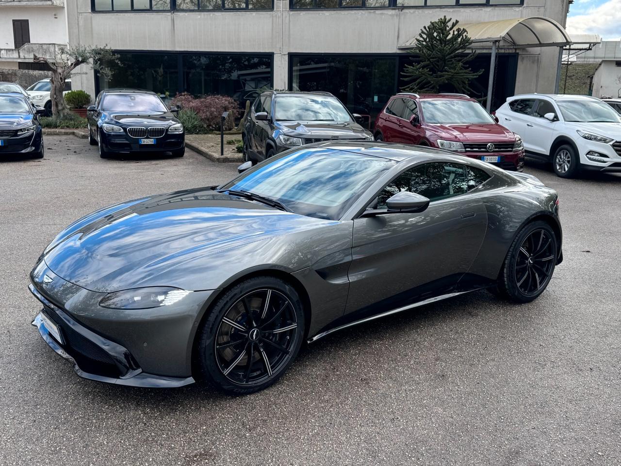 Aston Martin Vantage