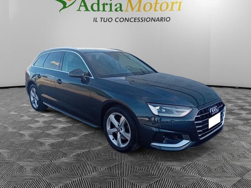 Audi A4 A4 Avant 35 TFSI S tronic Business Advanced