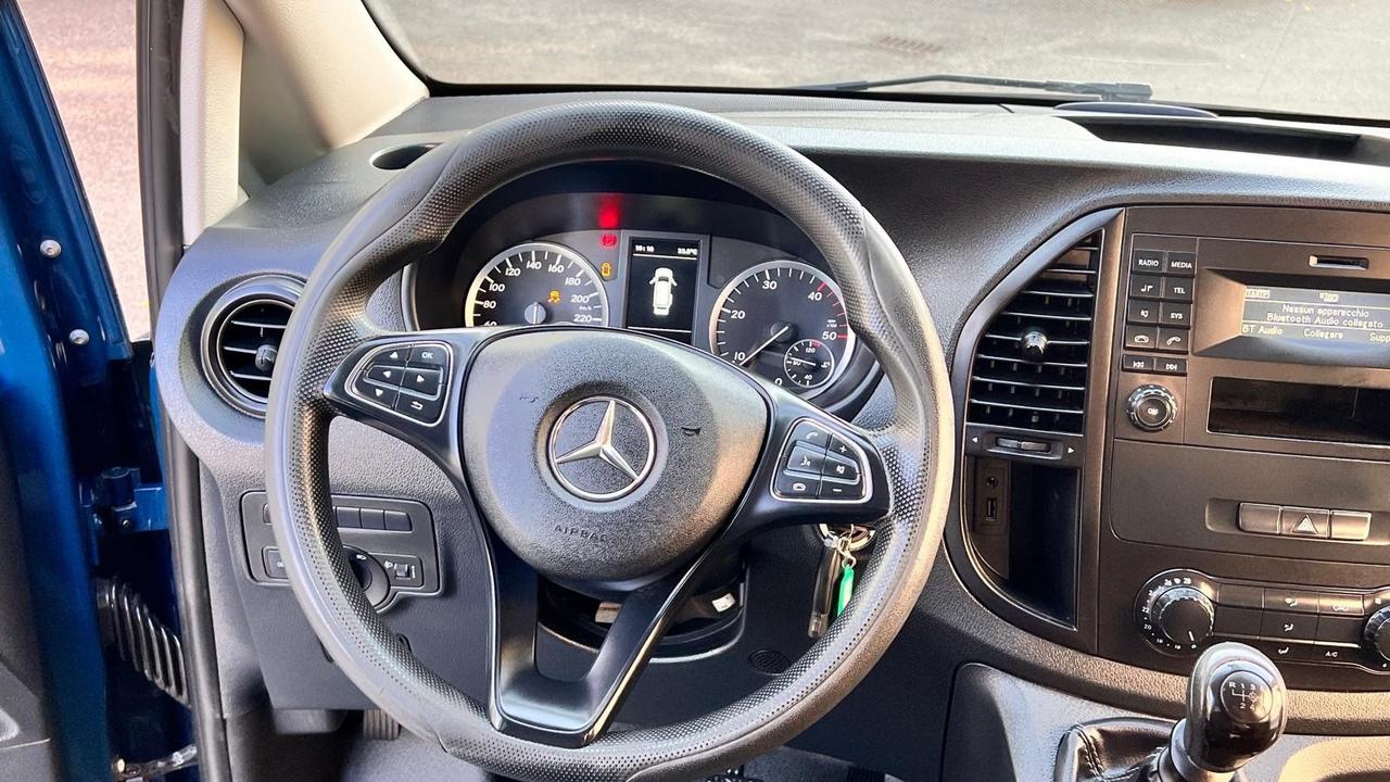Mercedes-benz Vito 1.6 111 CDI AUTOCARRO 5POSTI