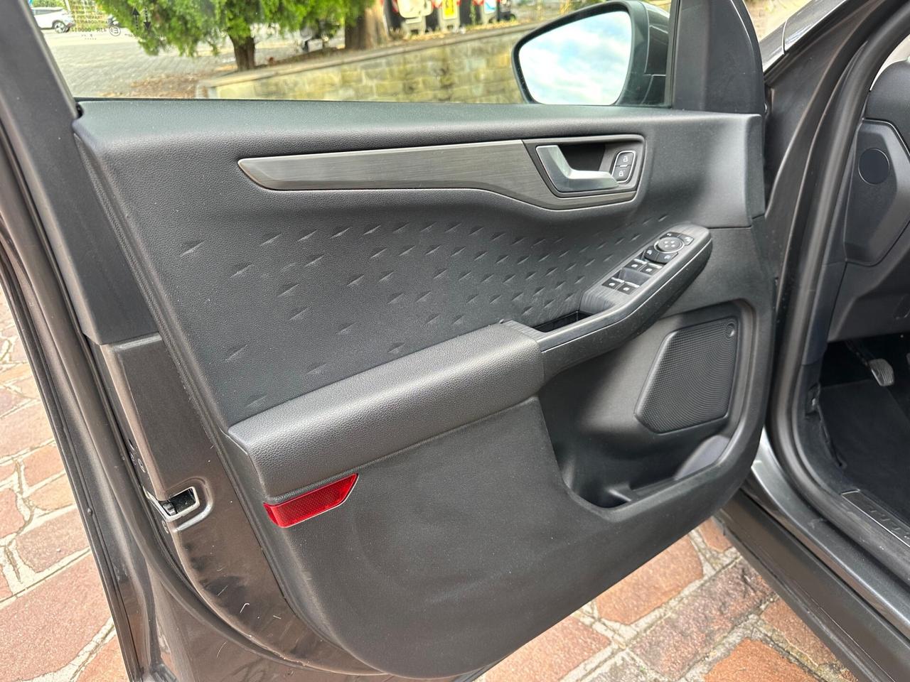 Ford Kuga 1.5 EcoBlue 120 CV aut. 2WD Titanium