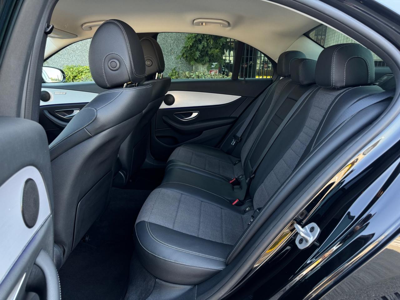 Mercedes E 200d - 160cv - 2021 - Automatico