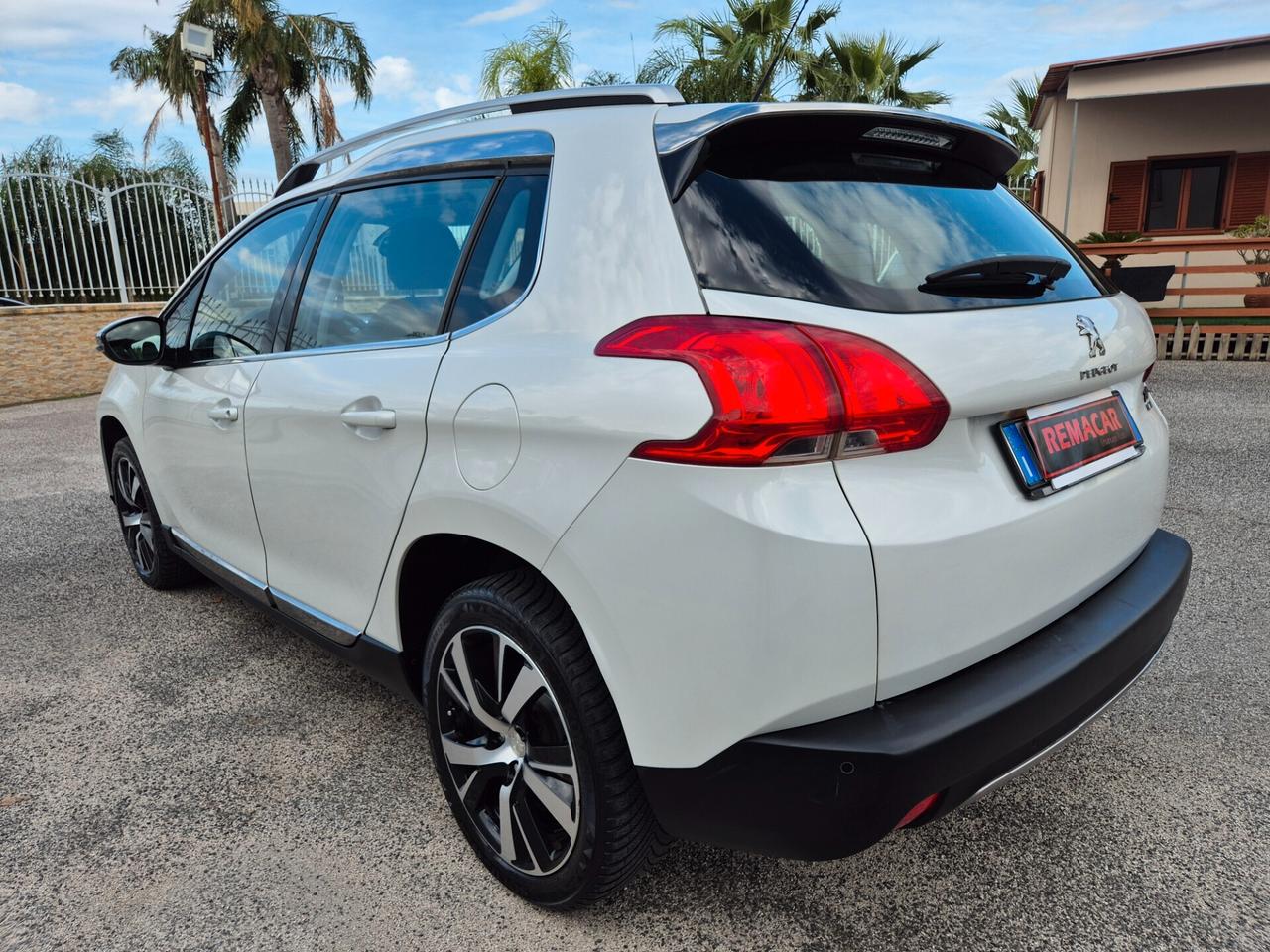 Peugeot 2008 1.6 e-HDi 92 CV Allure NUOVA FULL