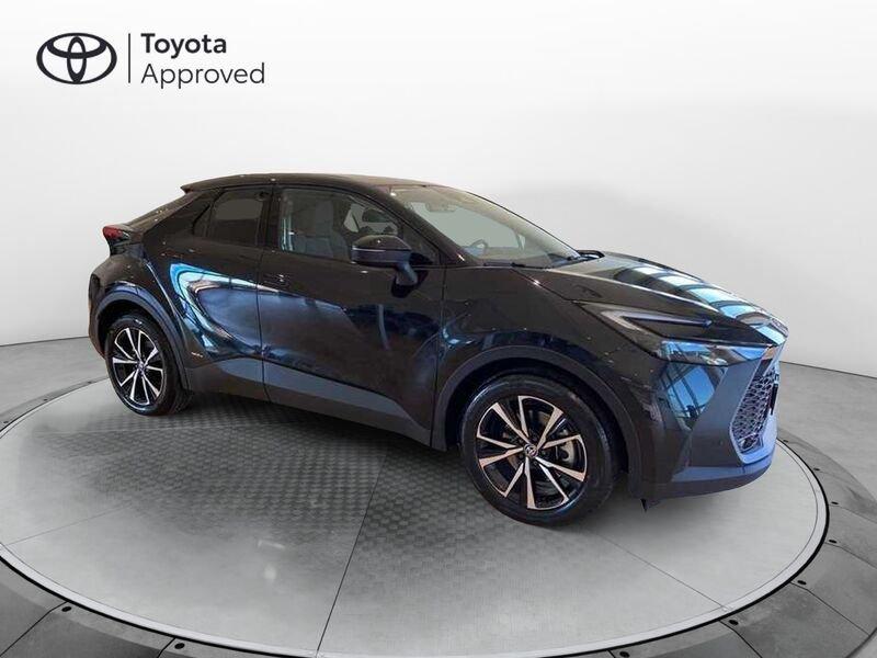 Toyota C-HR 2.0 hv Trend awd e-cvt