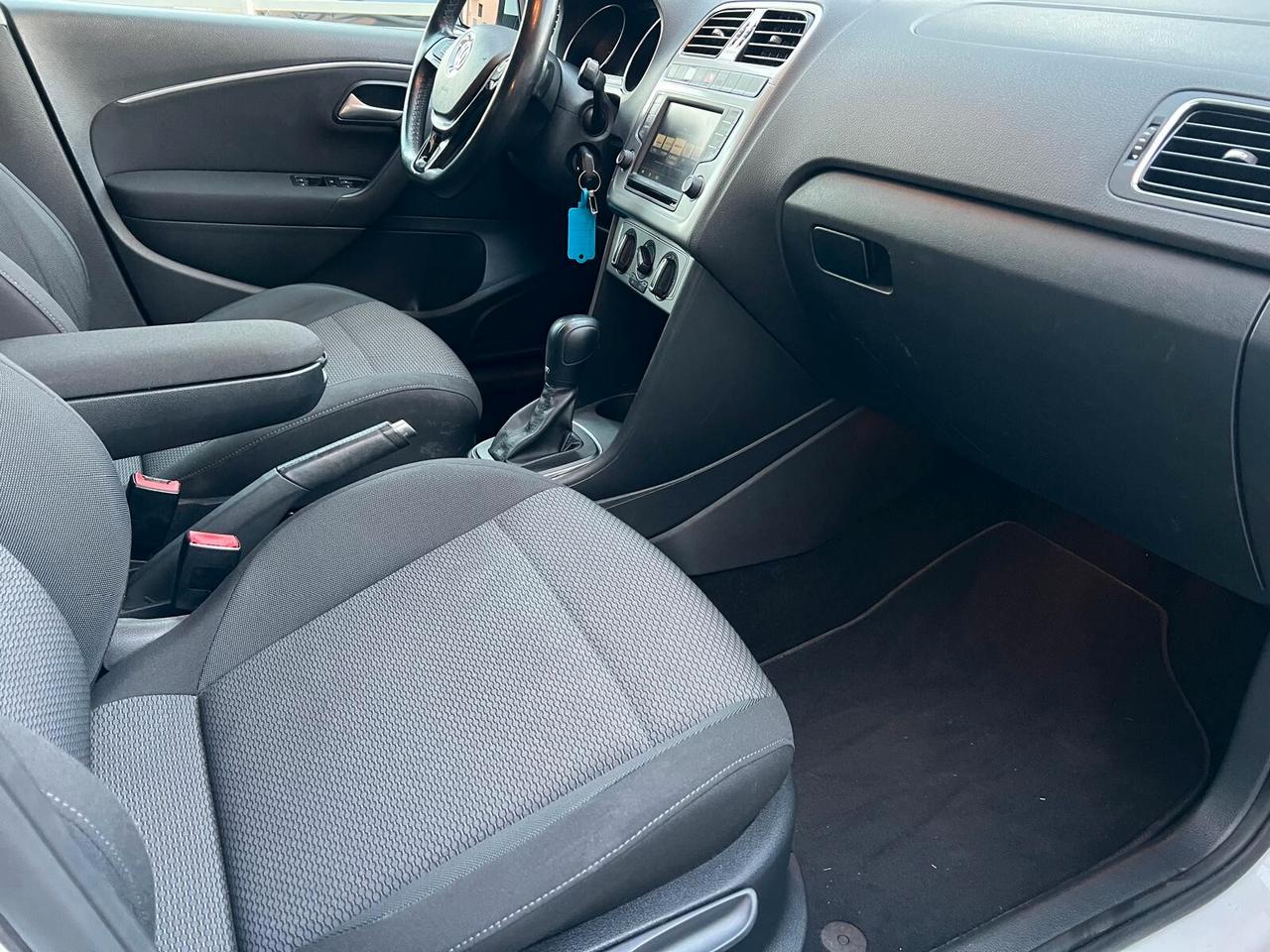 VW POLO 1.4 TDI 90cv DSG 5p BlueMotion TECH NEOPAT