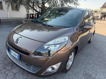 RENAULT Scenic 7posti 1.5 dCi 110CV senza nessun lavoro da fare