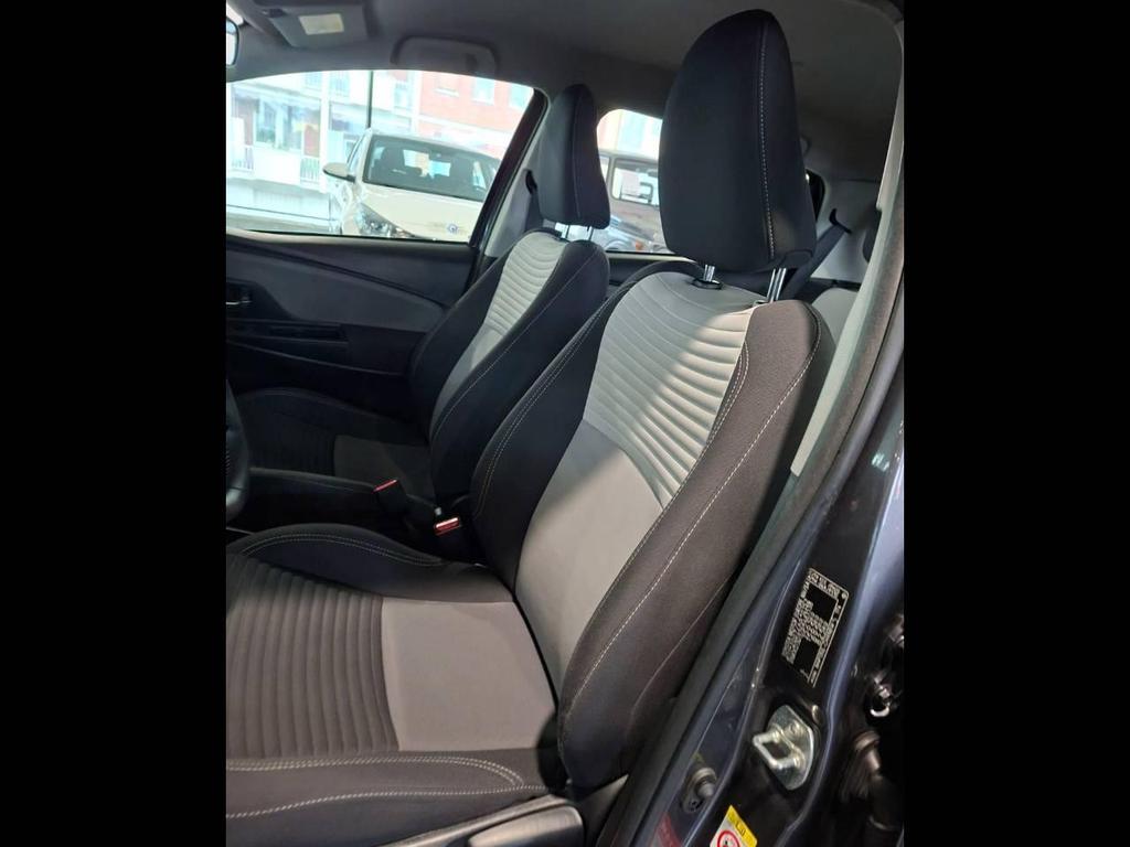 Toyota Yaris 5 Porte 1.5 VVT-i Hybrid Active E-CVT