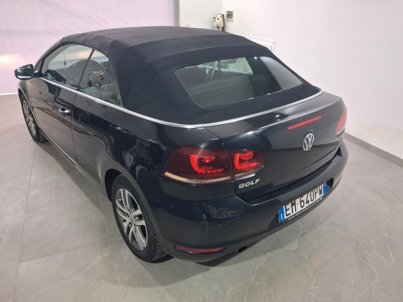 Volkswagen Golf Cabriolet 1.6 TDI full