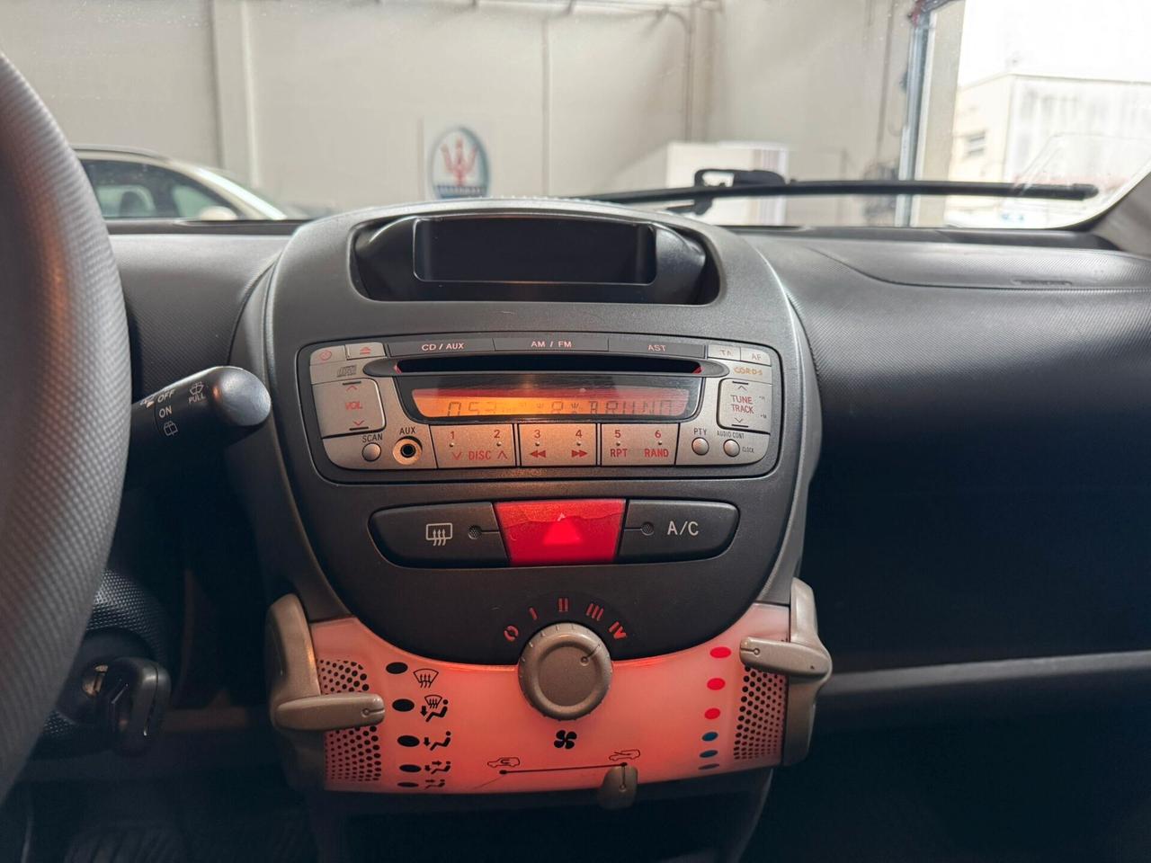 Peugeot 107 1.4 HDi 5p. Sweet Years