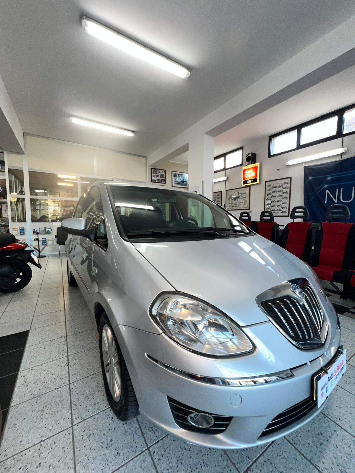 Lancia MUSA 1.3 Mjt 16V 95 CV S&S DPF Oro