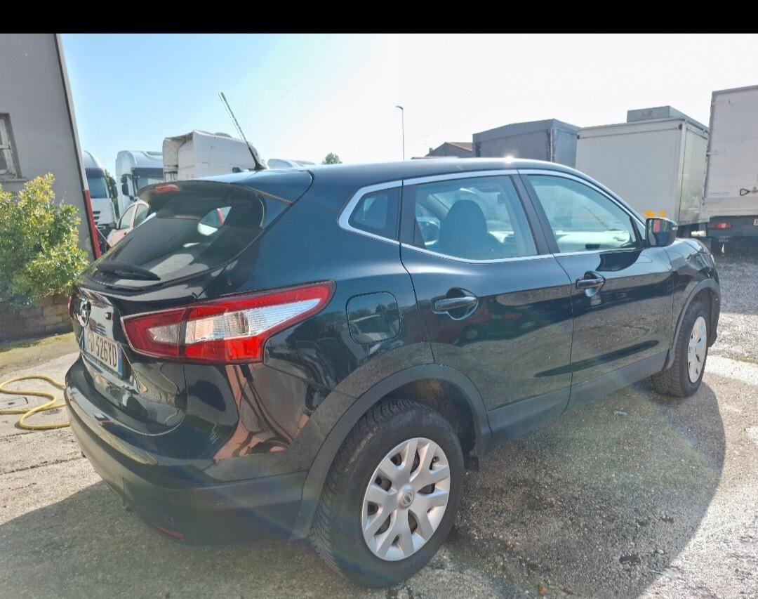 Nissan Qashqai 1.2 benzina