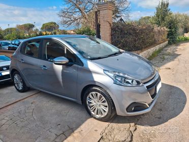 Peugeot 208 PureTech 82 5 porte Allure CERCHI CLIMA CRUISE MULTIFUNZIONE BLUETOOTH NAVI APPLECARPLAY