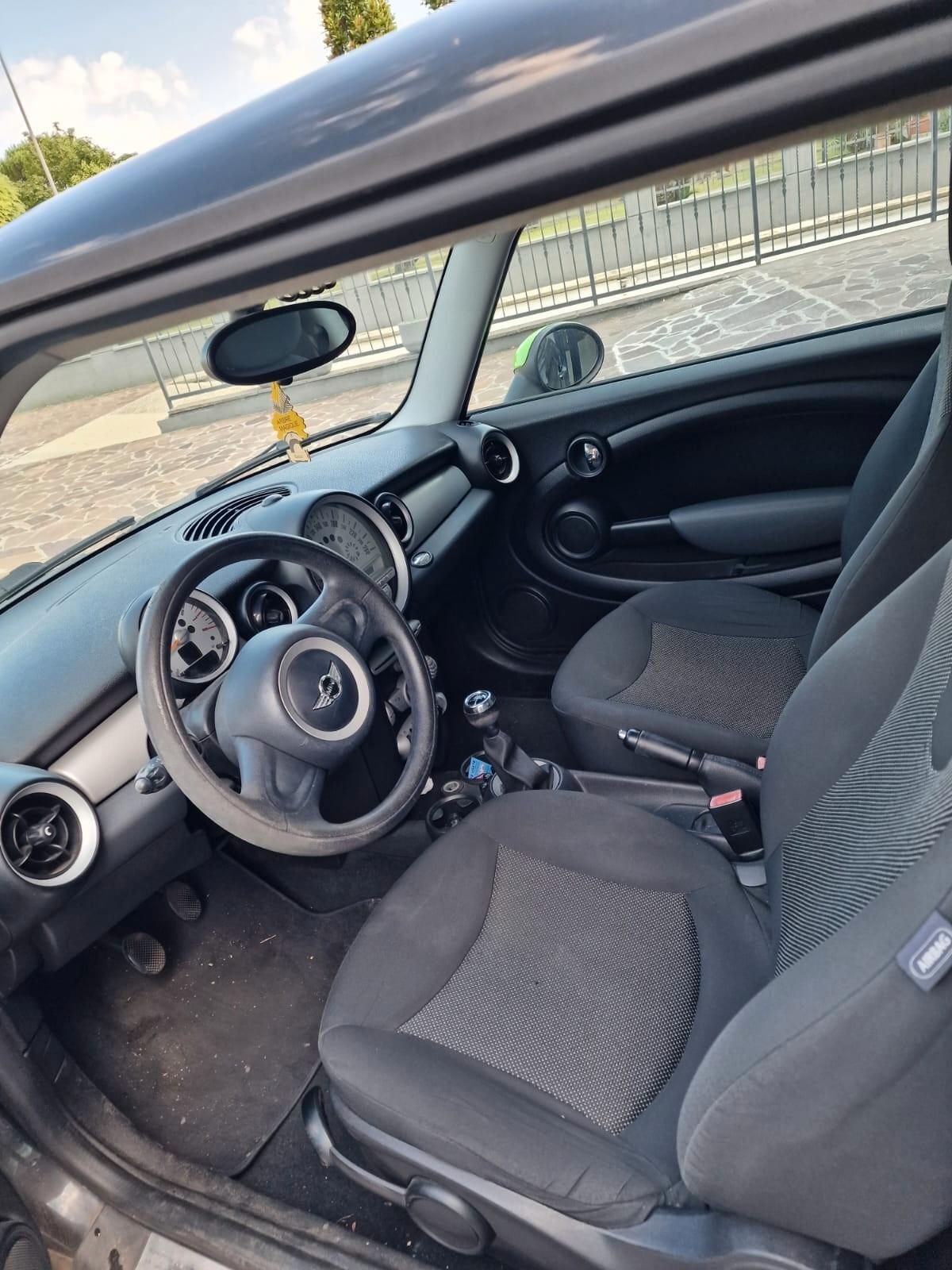 Mini 1.6 16V Cooper