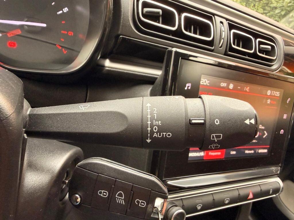 Citroen C3 1.2 EAT6 PureTech S&S "Shine" CAMBIO AUTOMATICO KM 54000
