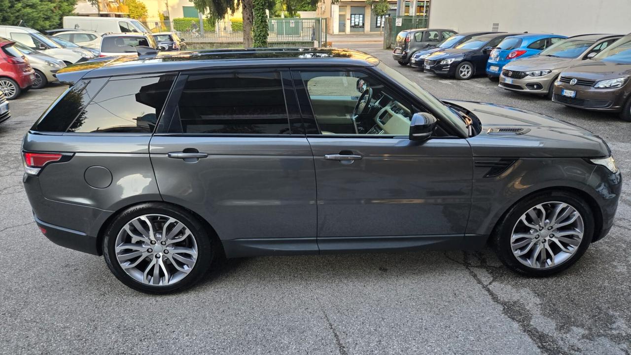 Land Rover Range Sport 3.0 TDV6 HSE Dynamic Editio