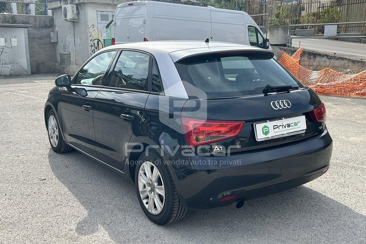 AUDI A1 1.6 TDI S tronic Admired