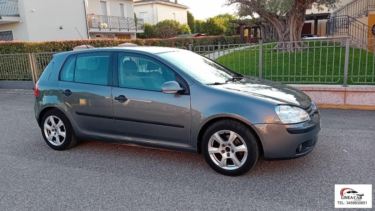 VOLKSWAGEN - Golf 5 1.6 benzina / gpl - ok neopatentati