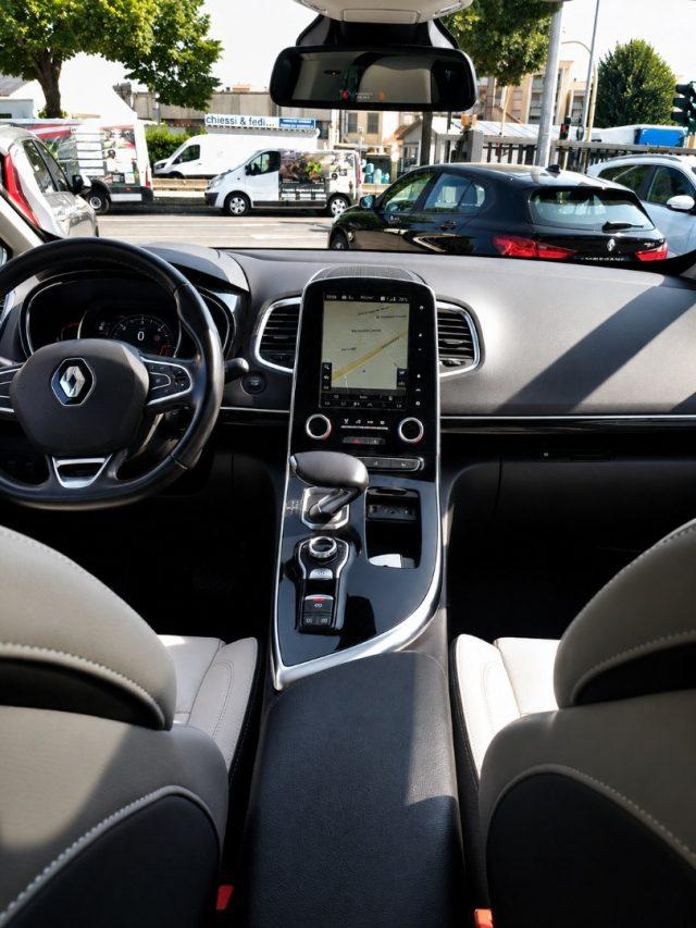 RENAULT Espace Blue dCi 160CV EDC Executive 4Control