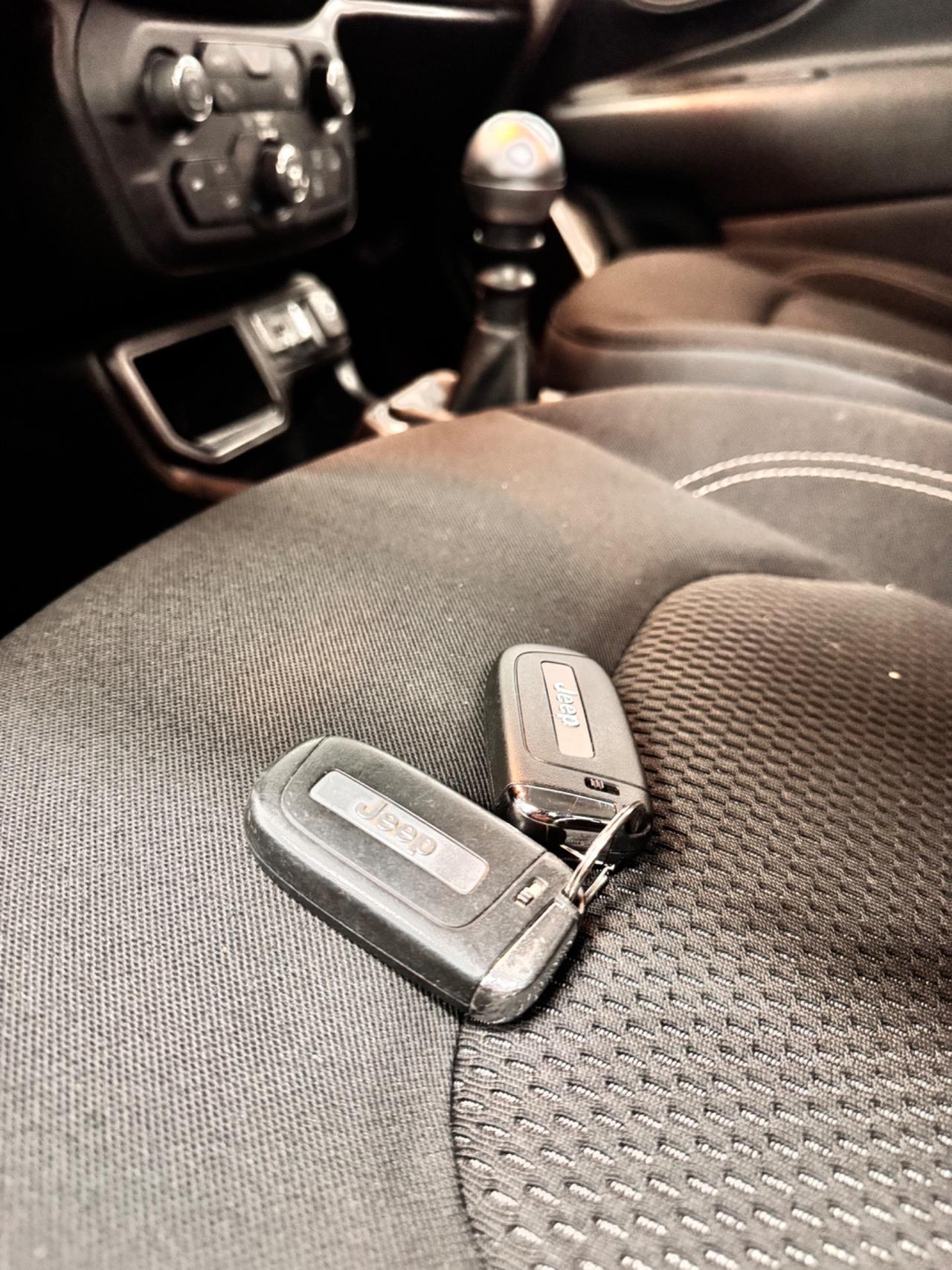 Jeep Renegade 1.0 120 Cv Total Black Limited 2020