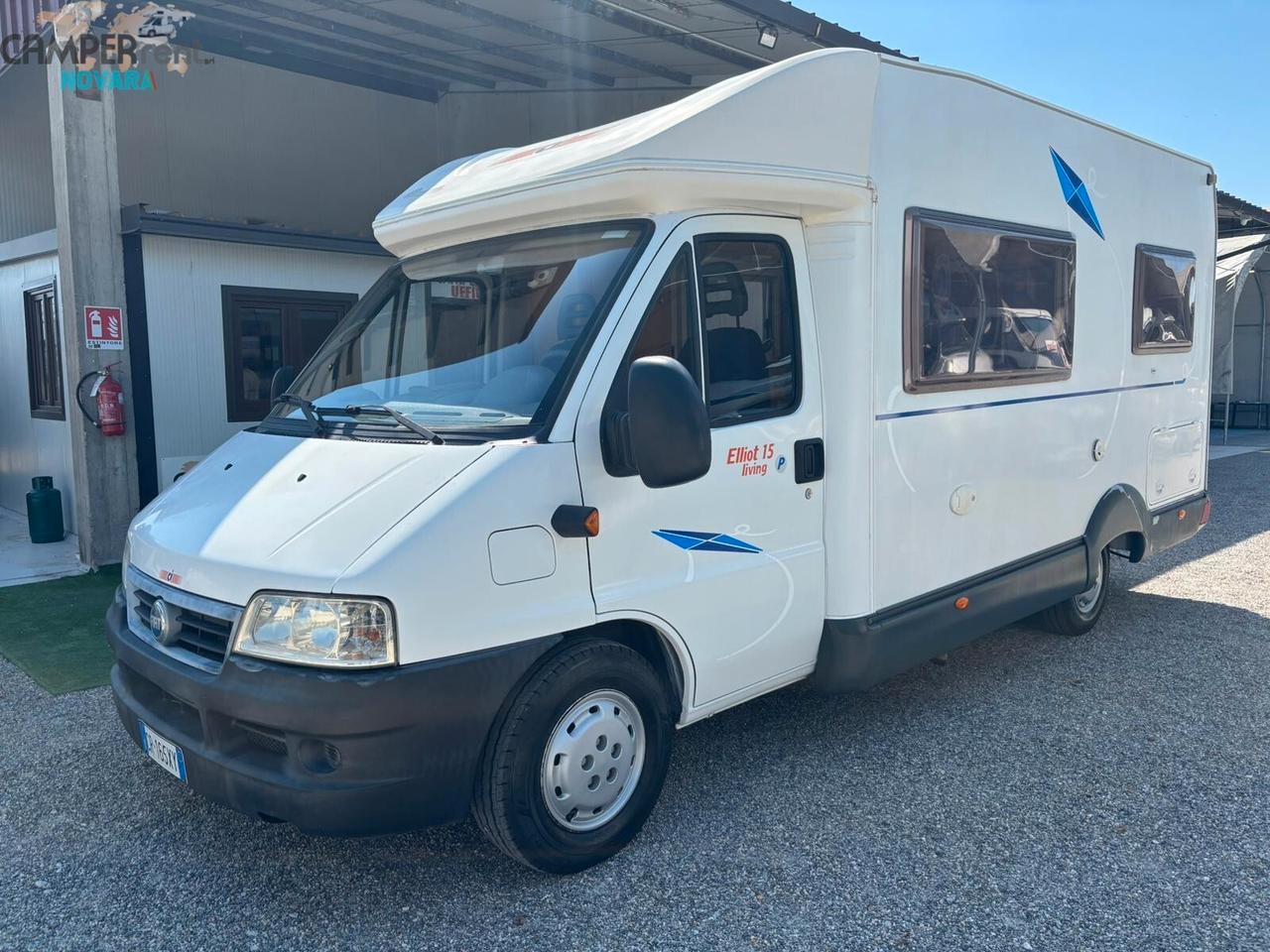 CI ELLIOT 15 LIVING P - SEMINTEGRALE CON LETTO ALLA FRANCESE IN CODA
