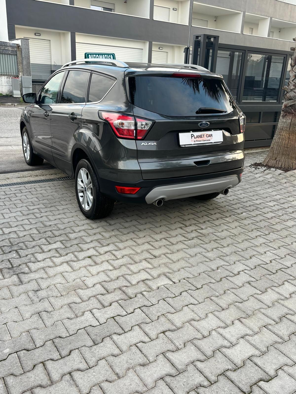 Ford Kuga 2.0 TDCI 150 CV S&S 4WD Titanium