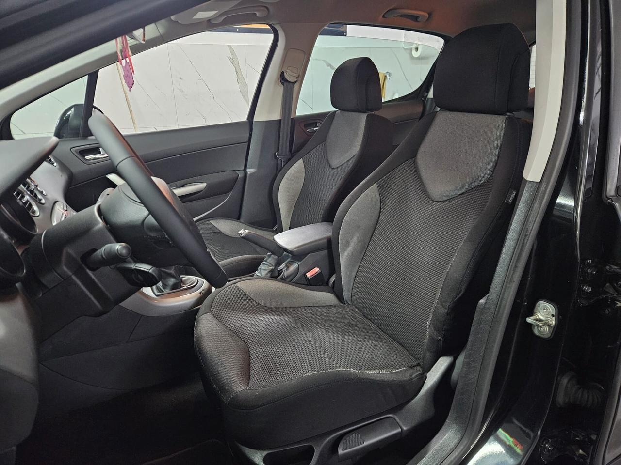 PEUGEOT 308 TECNO 1.6 HDI PERFETTA E FULL