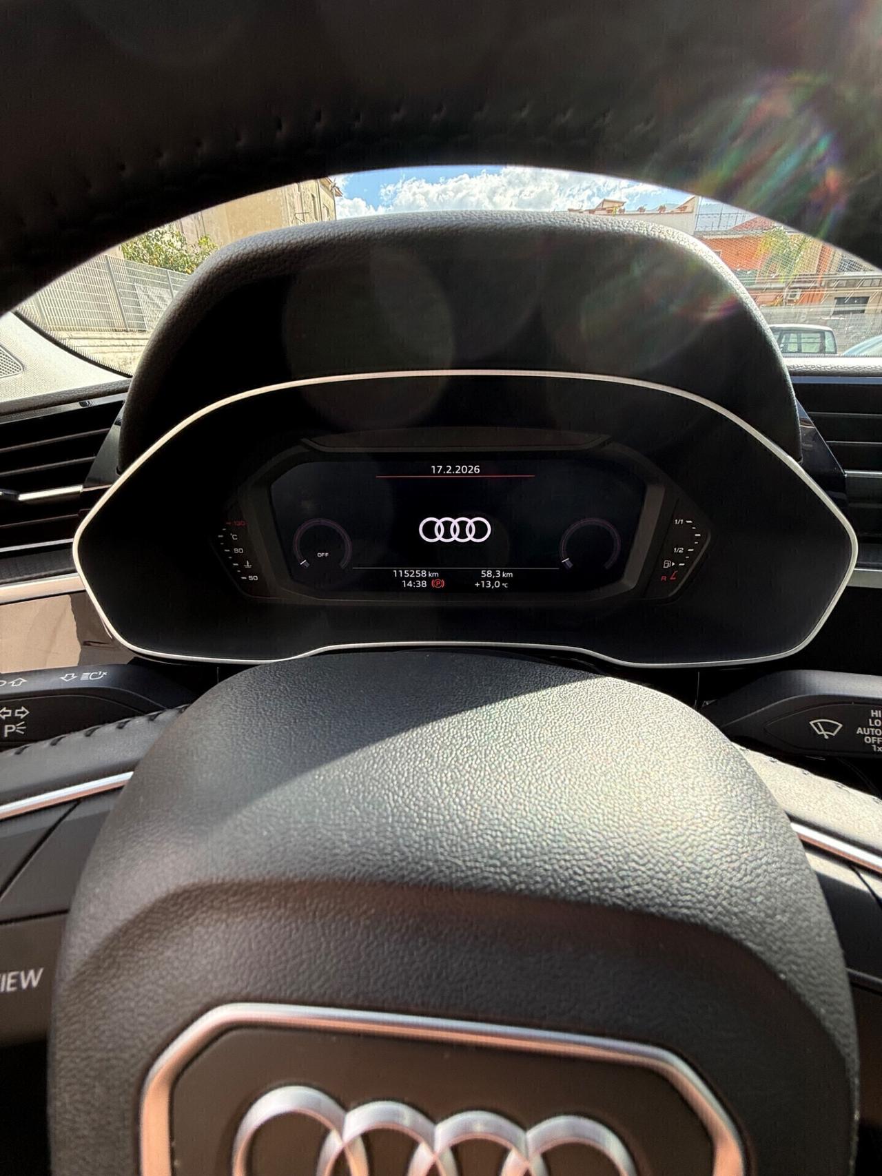 Audi Q3 35 TDI S tronic Business Advanced