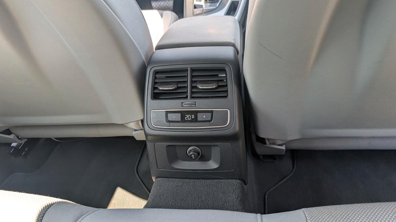 Audi A4 Avant 35 TDI/163 CV S tronic VIRTUAL COCKPIT