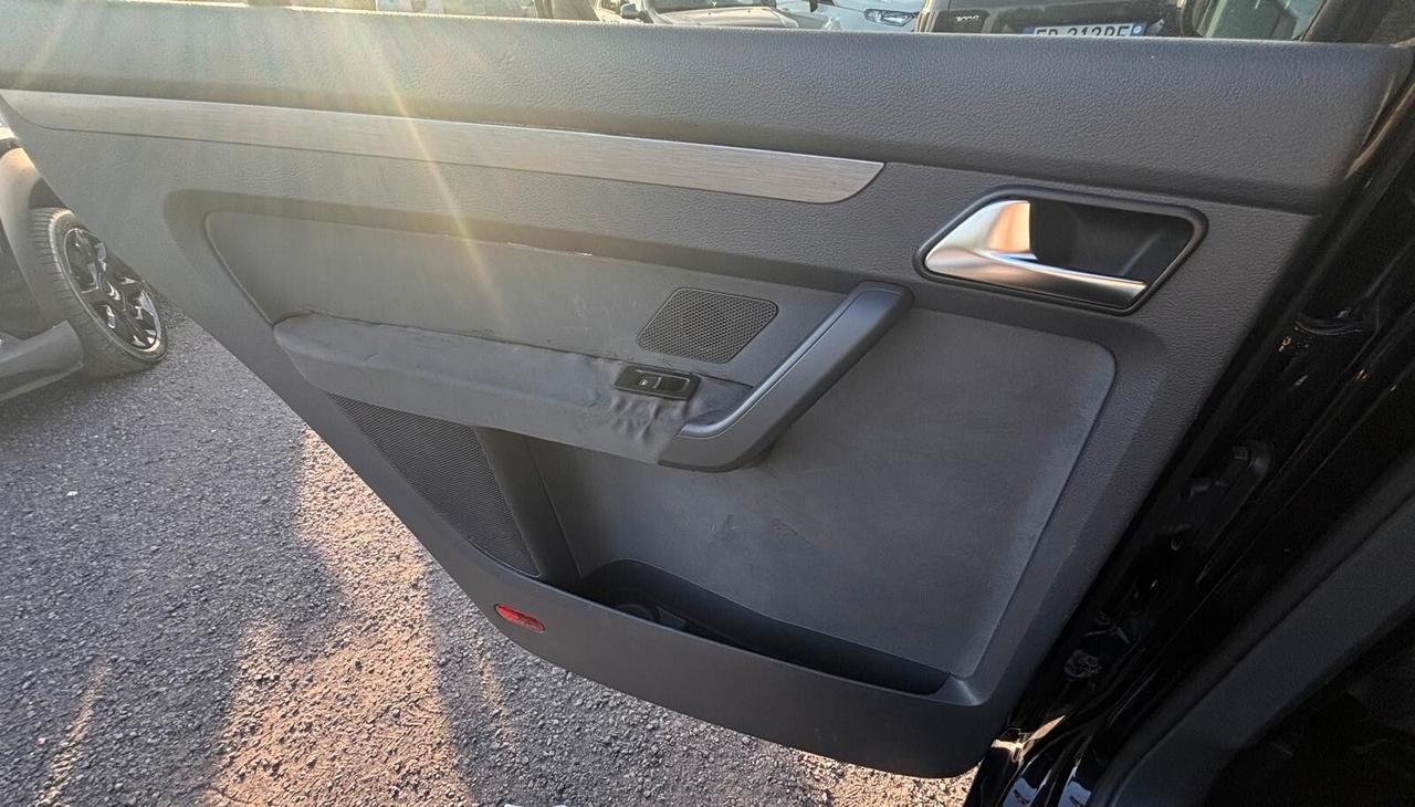 Volkswagen Touran 1.6 TDI DSG Comfortline