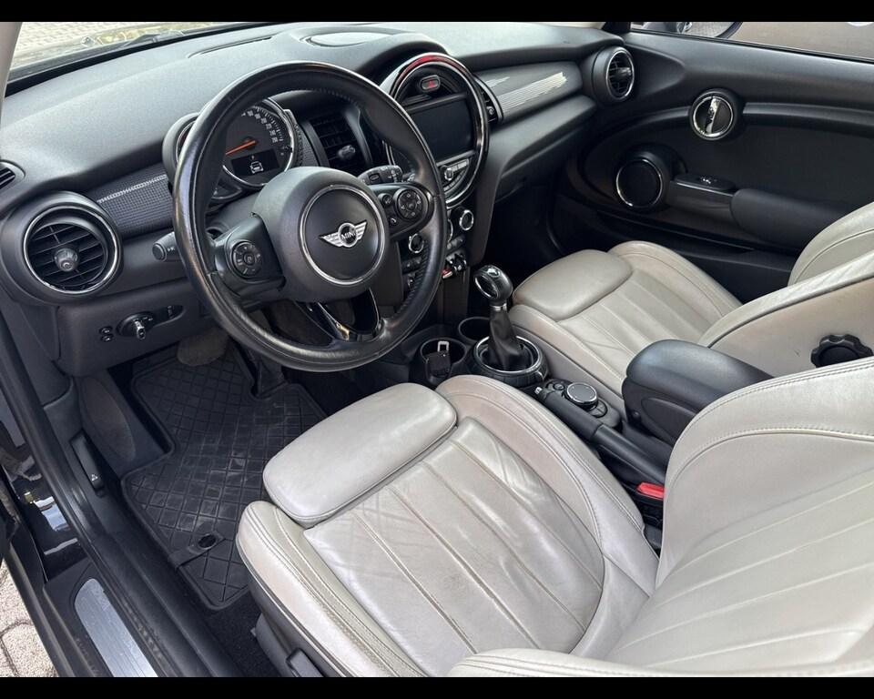 Mini Cooper D 1.5 D Cooper D Hype Auto