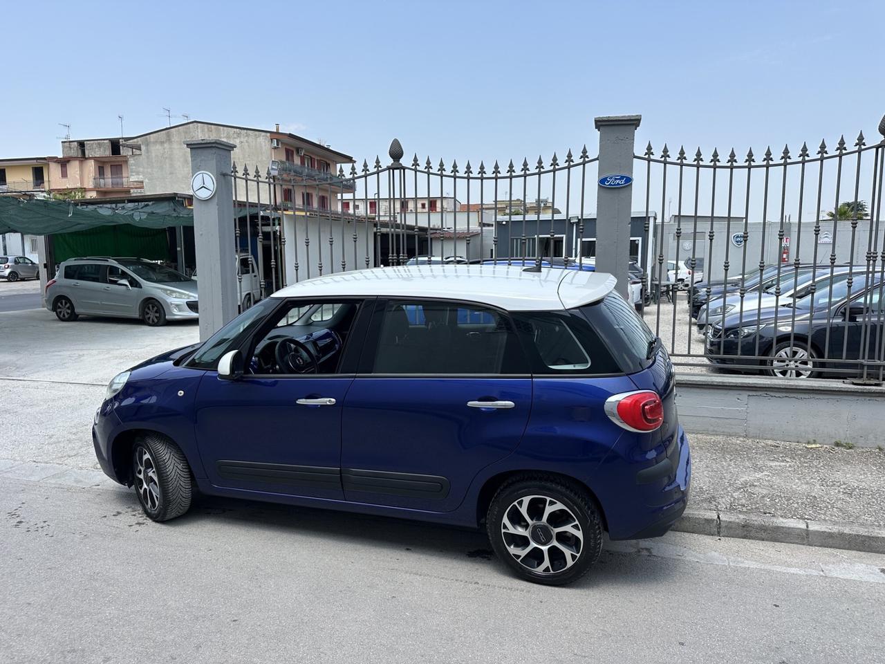 Fiat 500L 1.6 MJT 120 CV 2020 Bicolore Lounge