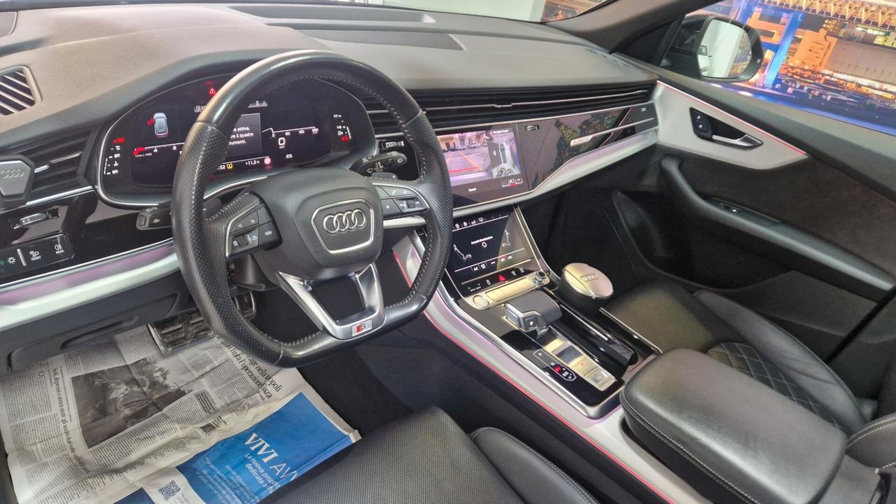 Audi Q8 50 TDI 286 CV quattro s line tetto apribile