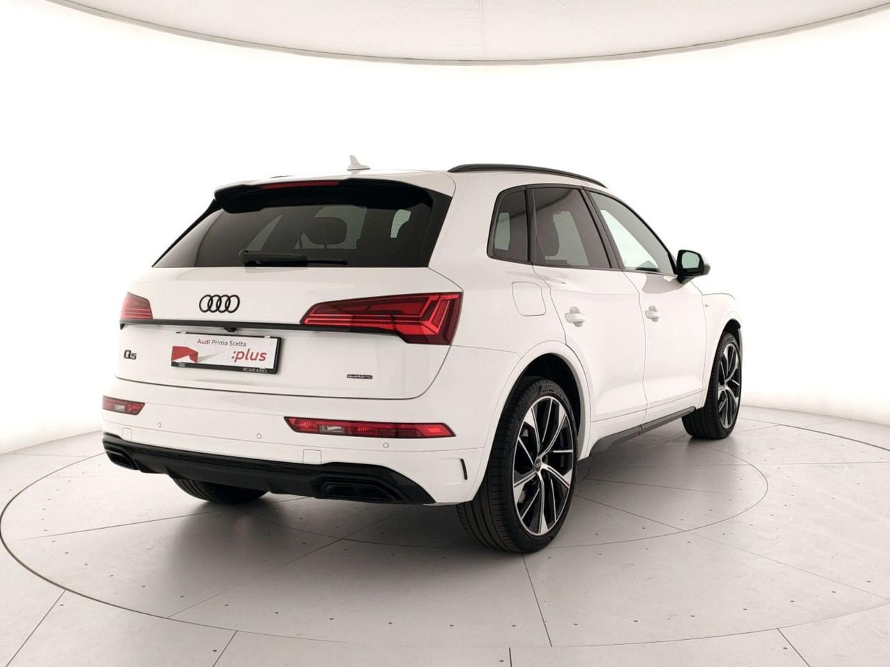 Audi Q5 40 2.0 tdi mhev 12v s line plus quattro s-tronic