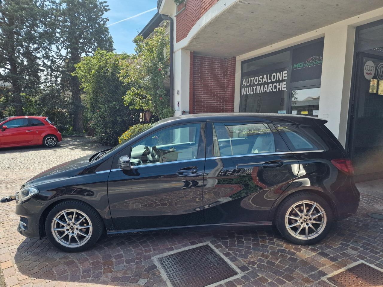Mercedes-benz B 180 B 180 d Automatic Business