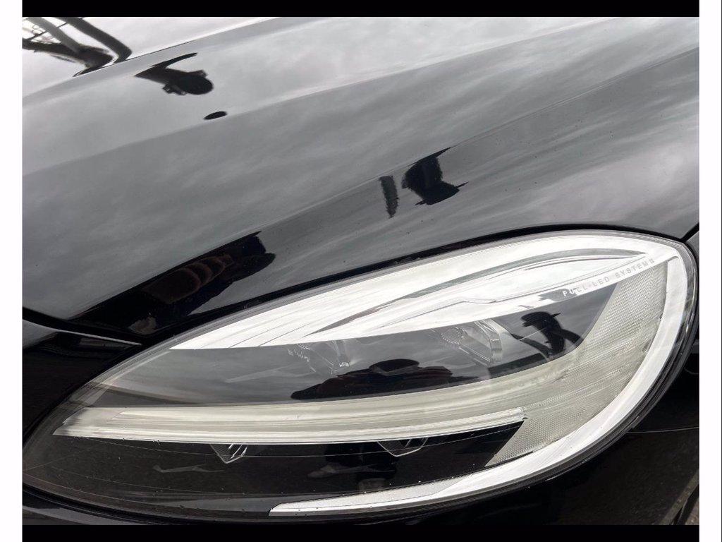 VOLVO V40 cross country 2.0 d2 business plus my19 del 2019