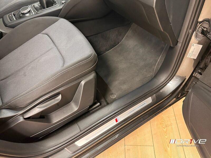 Audi Q2 Q2 30 TFSI S line Edition