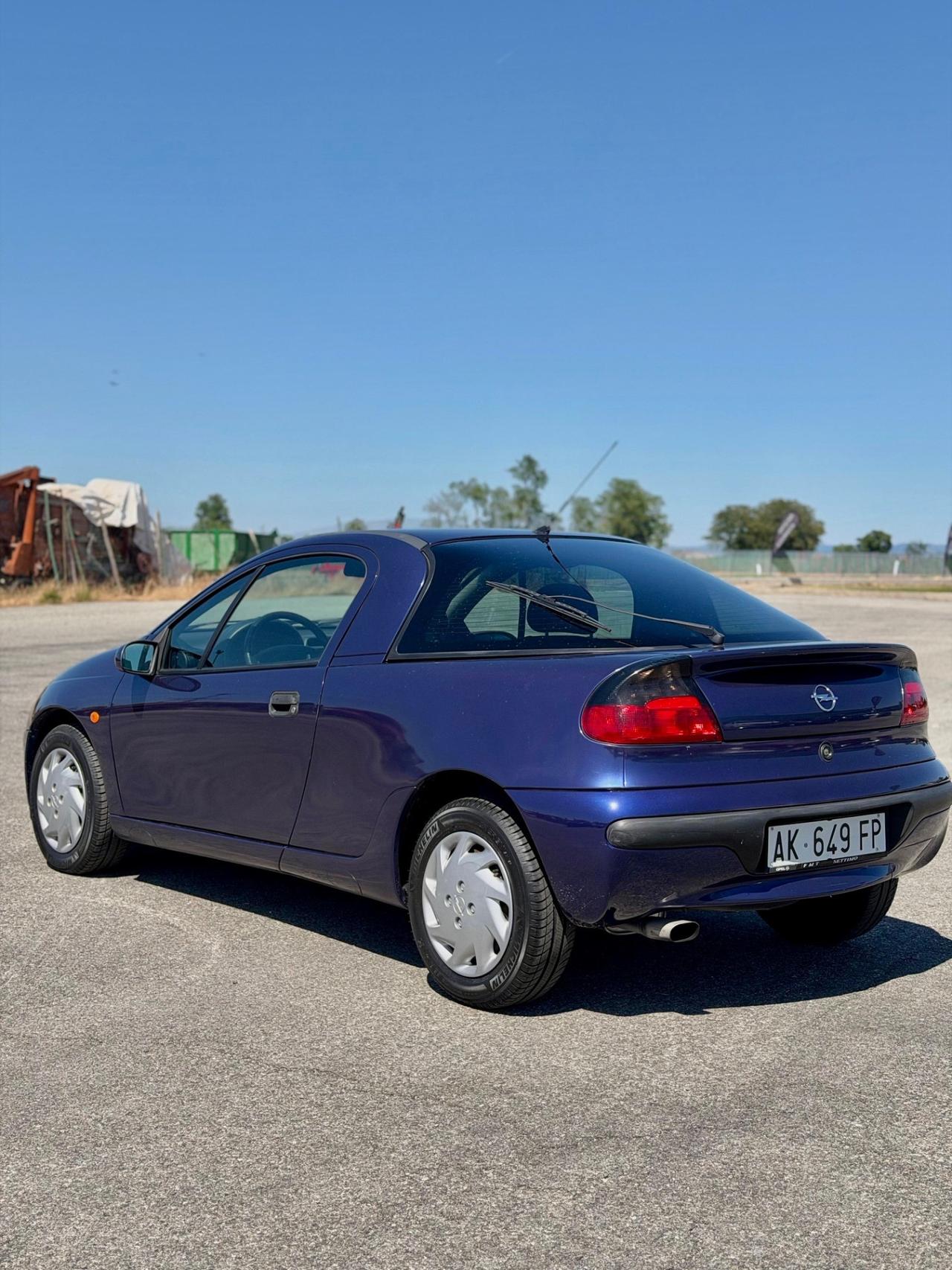 Opel Tigra 1.4i 16V