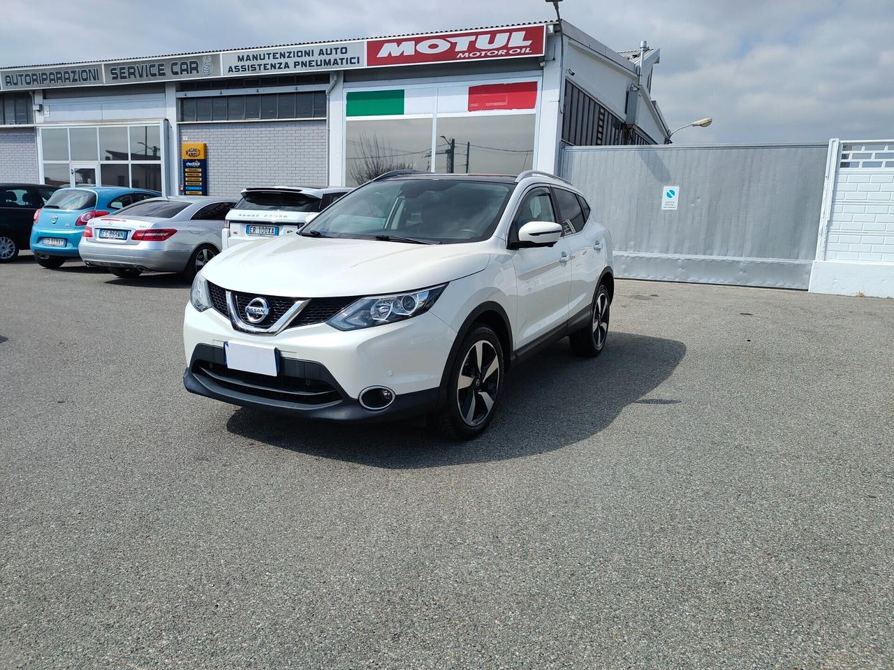 Nissan Qashqai 1.6 dCi 4WD Tekna